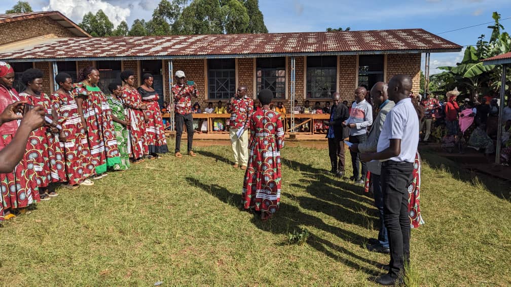 Participation de RBU2000+ dans la célébration de la Journée Internationale dédiée aux droits de la femme à Bugendana