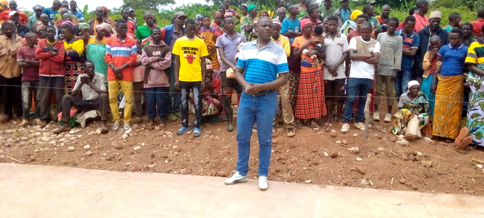 Participation du conseiller de gouverneur Muyinga à la distribution des vies aux vulnérables